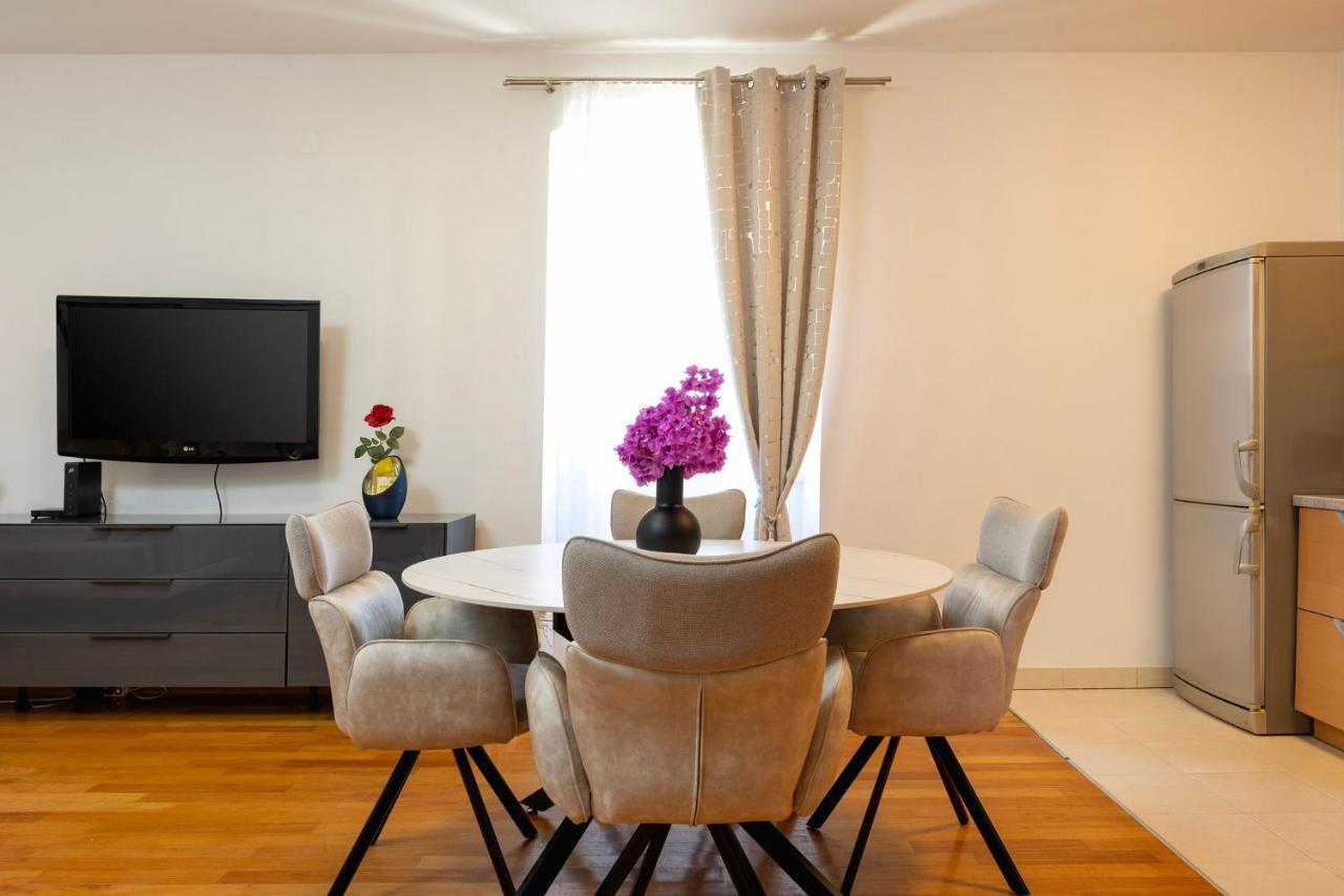 Apartman Klara Bacvice Split Exterior photo